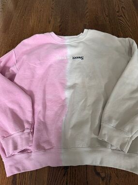 Ariana Grande Sweetener Pink Tan World Tour Thank U Next Crew Sweatshirt size L